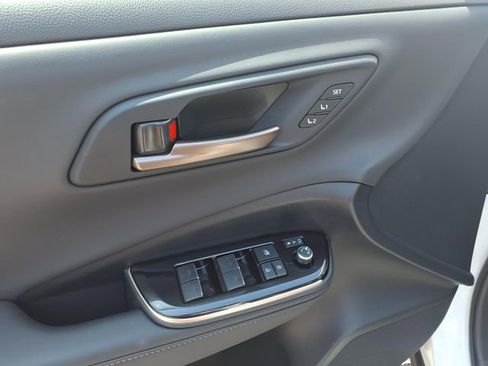 Used 2024 Toyota Crown Limited w/ Advanced Technology Package image 13