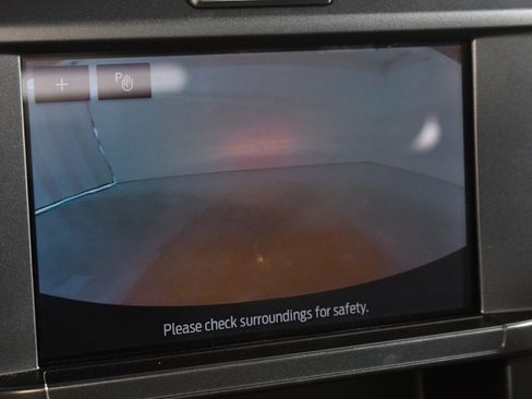 New 2025 Ford F550 4x4 Regular Cab Super Duty image 28