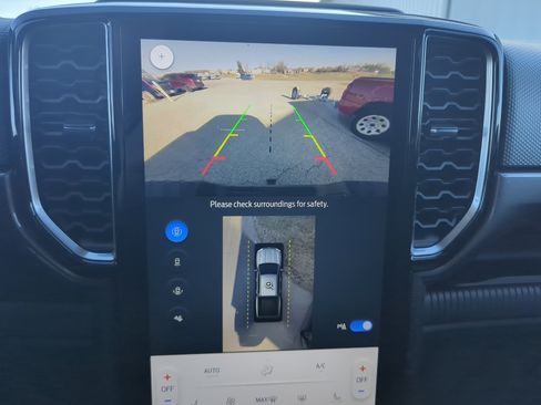 New 2025 Ford Ranger XLT w/ Equipment Group 301A High image 19