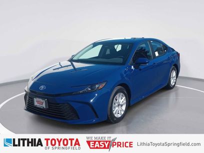 New 2025 Toyota Camry LE