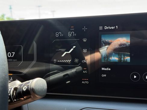 Certified 2025 Kia K4 EX FWD image 30