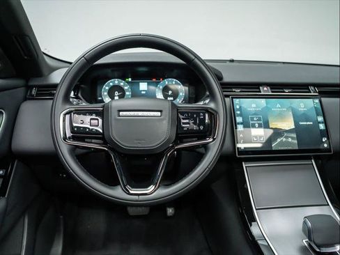 Used 2026 Land Rover Range Rover Velar S AWD/4WD image 18