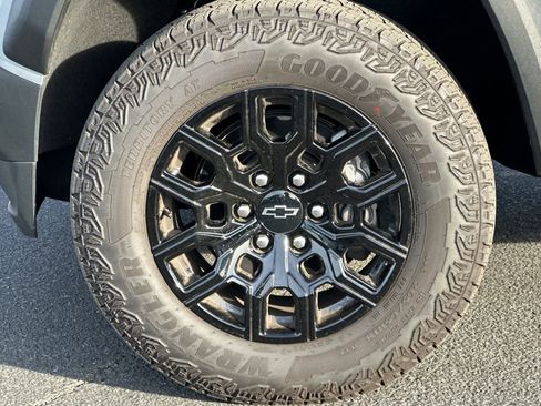 Used 2026 Chevrolet Colorado Trail Boss image 41