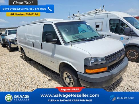 Used 2021 Chevrolet Express 3500 Extended w/ Driver Convenience Package RWD image 5