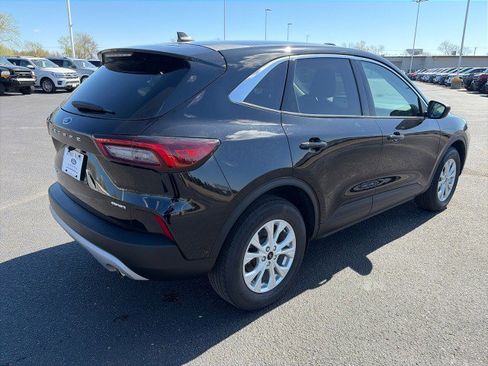 Used 2023 Ford Escape Active AWD/4WD image 5