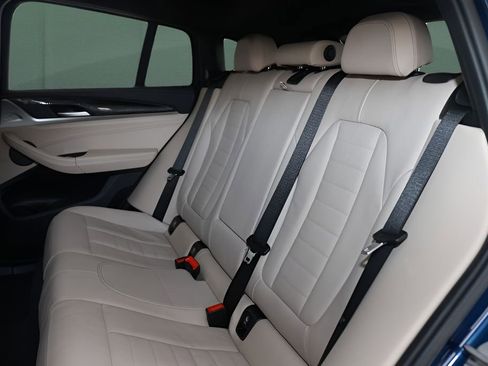 Used 2021 BMW X4 M40i w/ Executive Package image 12