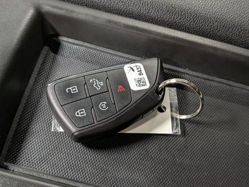 Used 2024 Chevrolet Silverado 1500 LT AWD/4WD image 26