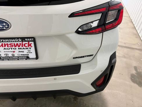 Certified 2026 Subaru Crosstrek 2.5i Limited AWD/4WD image 18