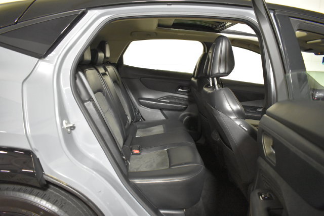 Used 2024 Nissan Ariya AWD image 37