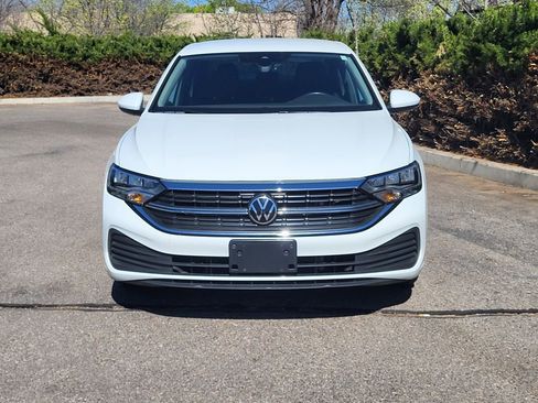 Used 2024 Volkswagen Jetta S image 2