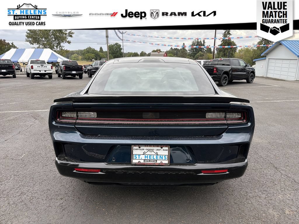 Used 2024 Dodge Charger Daytona Scat Pack w/ Plus Group AWD/4WD image 5