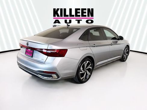 New 2025 Volkswagen Jetta SEL FWD image 7