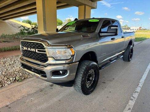 Used 2023 RAM 2500 Big Horn w/ Level 1 Equipment Group AWD/4WD image 7