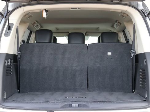 Used 2024 Nissan Armada SL image 26