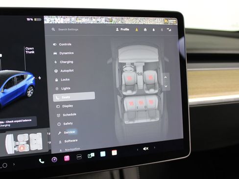 Used 2021 Tesla Model Y Long Range image 21