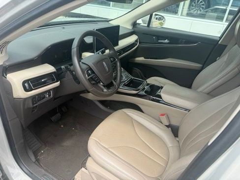 Used 2022 Lincoln Nautilus Reserve FWD image 10