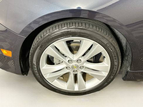 Used 2016 Chevrolet Cruze LTZ w/ Enhanced Safety Package FWD image 11
