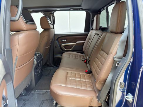 Used 2024 Nissan Titan Platinum Reserve w/ Moonroof Package AWD/4WD image 40