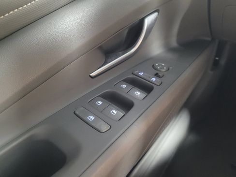 Used 2023 Hyundai Elantra SEL w/ Convenience Package FWD image 27