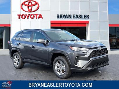 New 2025 Toyota RAV4 LE