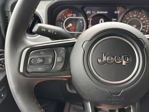 Used 2024 Jeep Wrangler Unlimited Sport AWD/4WD image 22