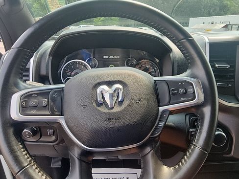 Used 2024 RAM 2500 Big Horn AWD/4WD image 15