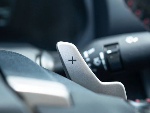 Used 2016 Lexus IS 350 RWD image 35