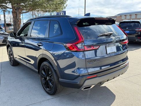 Certified 2026 Honda CR-V Sport Touring image 5