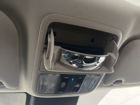 Used 2025 Honda Odyssey EX-L image 72