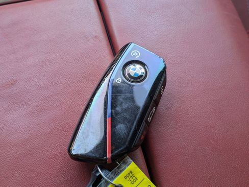 Used 2025 BMW X5 M Competition w/ Executive Package image 31