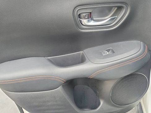 Used 2024 Honda HR-V Sport image 15