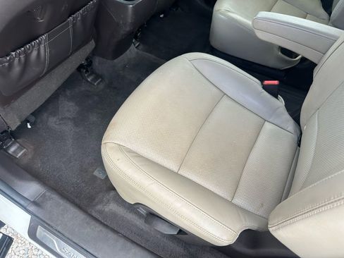 Used 2019 Hyundai Santa Fe XL image 33