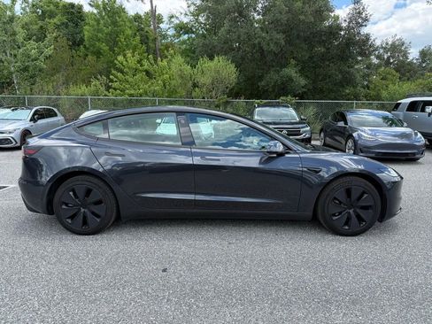 Used 2025 Tesla Model 3 RWD image 8