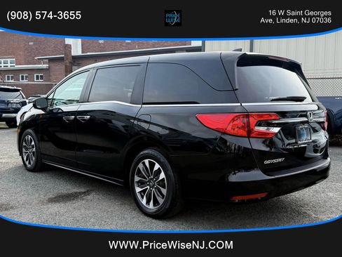Used 2023 Honda Odyssey EX-L image 4