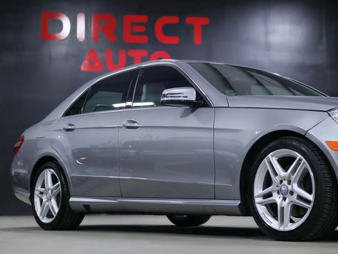 Used 2013 Mercedes-Benz E 350 Sedan image 3