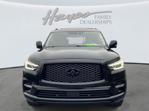 Used 2019 INFINITI QX80 Luxe w/ 22" Wheel Package image 6