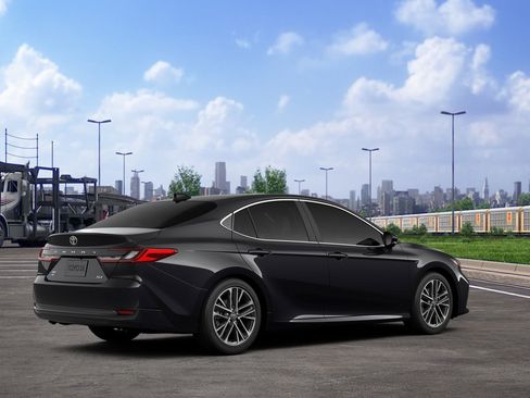 New 2026 Toyota Camry XLE AWD/4WD image 10
