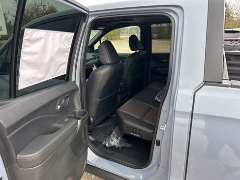 New 2026 Honda Ridgeline Black Edition image 29