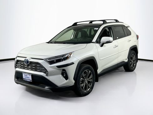 Used 2022 Toyota RAV4 Limited AWD/4WD image 1