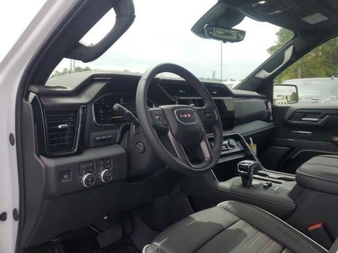 New 2026 GMC Sierra 1500 AT4X AWD/4WD image 17