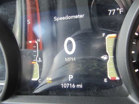 Certified 2025 Jeep Wrangler Unlimited Sport AWD/4WD image 13