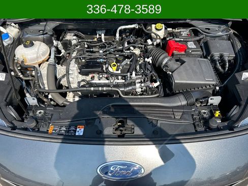 Used 2020 Ford Escape SE image 10