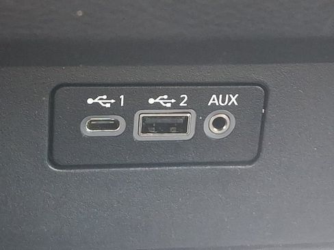 Used 2025 Nissan Altima 2.5 SV AWD/4WD image 23