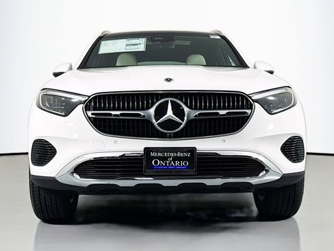 New 2026 Mercedes-Benz GLC 300 4MATIC image 2
