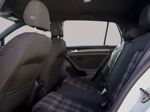 Used 2016 Volkswagen GTI S image 27