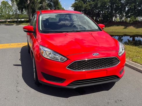 Used 2016 Ford Focus SE FWD image 32