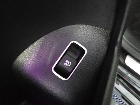 Used 2024 Mercedes-Benz GLE 580 GLE 580 image 26