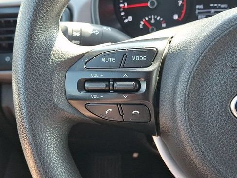 Used 2018 Kia Rio S FWD image 25