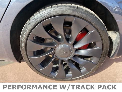 Used 2022 Tesla Model 3 Performance image 41
