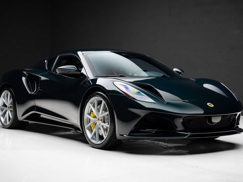 Used 2026 Lotus Emira RWD image 81